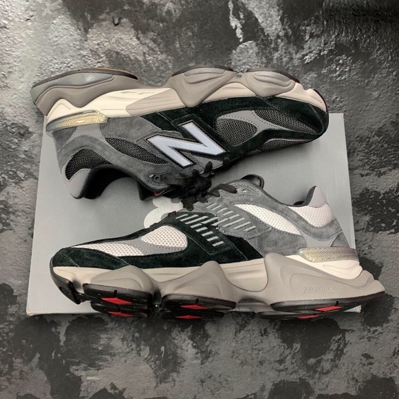 New Balance 9060“Black Castlerock” Mens 11